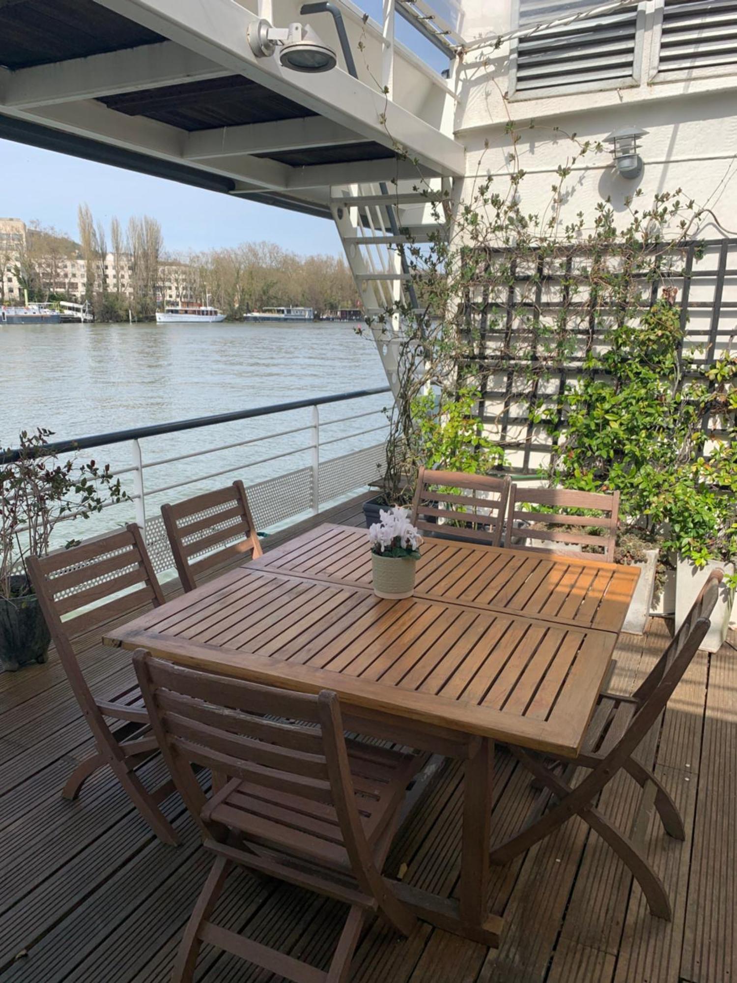 Loft Sur L'Eau Avec Parking Apartment Paris Ngoại thất bức ảnh